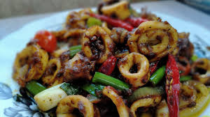 Resepi phat phed sotong ala thai. Sotong Goreng Lada Hitam Chef Home