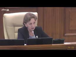 Îţi promit că te voi face o chiftea suculentă în doar câteva minute! Zinaida Greceanii FelicitÄƒ Rusia De La Tribuna Parlamentului Cu Ziua Nationala Youtube