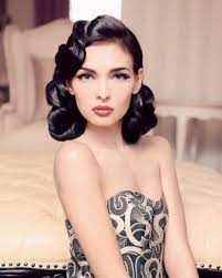 However, a modern medium or even long cut can also be styled into a classy vintage short 'do like this bob for curly hair. 40 Beautiful Retro Hairstyles For Long And Short Hair Fashion Hair Styles Retro Wedding Hair Retro Hairstyles