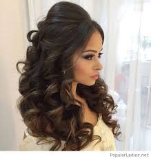 There's no question that my favorite hairstyle is big, loose curls (after all, i am from texas). Big Curls Www Macj Com Br