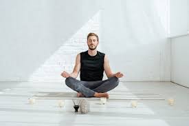 I really enjoy his fine sense of humor and his great classes (both live and online). Yoga Am Zurichberg In Zurich Preise Bewertungen