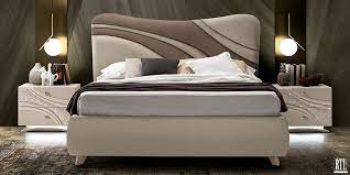 Camera da letto completa couple, composta da: Rtl Mobili Il Vero Stile E Inimitabile Scopri Il Facebook