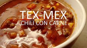 Verdeel de rijst en chili over grote kommen of zet ze in grote pannen midden op tafel en laat ieder voor zichzelf opscheppen. Tex Mex Chili Con Carne Youtube