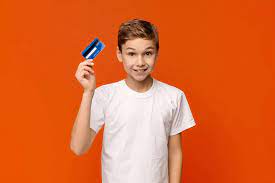Each of the following debit cards gives you and your child different spending options. 10 Best Bank Accounts For Kids Under 18 Checking Savings Rates For 2021