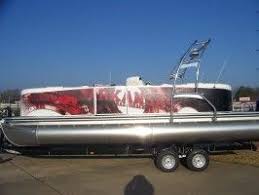 Lowe Pontoon Boat With Razorback Wrap Pontoon Boat Lowe Pontoon Boats Pontoon