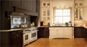 Top section has 4 adjustable shelves, pediment molding and glass doors (shown. Oak Is No Joke Revisiting A Classic Cabinet Wood Species Dura Supreme Cabinetry