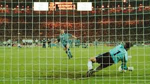Euro2020, marco verratti commenta il rigore all'inghilterra gli azzurri di mancini domenica 11 luglio 2021 giocheranno la finale di euro2020 contro l'inghilterra a wembley a londra. Europei Southgate Quell Errore E Il Rigore Perfetto Che Forse Esiste La Gazzetta Dello Sport
