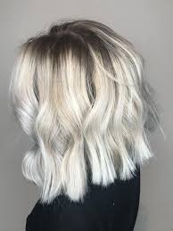 Icy Blonde Balayage Short Blunt Bob Forblondesmakeupideas Icy Blonde Balayage Icy Blonde Hair Blonde Balayage