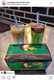 Aku bertanya apakah pisang gorengnya mengkal dan keras? Jatuh Bangun Bisnis Pisang Goreng Madu Bu Nanik