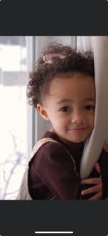 Our Senior spotlight today is #2 Jurnee Ross! Jurnee is a 2 year varsity  middle hitter. Her future plans include going to college for marketing and  business management and own her own