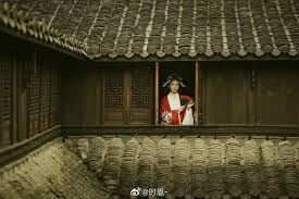 摄影 时恩 出镜 山月不知zz 妆造 心水 诺一老师 知竹zz 夏弃疾 摄影师蝈蝈小姐 01 04 2020 kiến truc