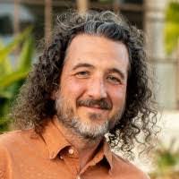 Brent Crowe's Instagram, Twitter & Facebook