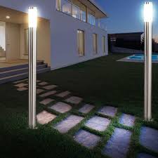 Insbesondere an warmen sommertagen wollen wir bis in die späten abendstunden die frische luft genießen. Paket 4er Set Led Stand Lampen Garten Weg Beleuchtungen Terrassen Edelstahl Aussen Leuchten Etc Shop