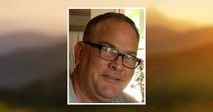 Curtis Bergman's Instagram, Twitter & Facebook