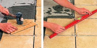 Poser Des Carreaux De Carrelage Carreaux Carrelage Carrelage Gres Cerame Croisillons Recuperable C Comment Poser Du Carrelage Poser Du Carrelage Carrelage