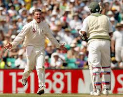 Macgill, ashes serisi için eve döndüklerinde yerini korudu ve 17.70 ile 27 kaleyle avustralya'nın en başarılı bowling oyuncusu olarak bitirdi. Icc On Twitter 208 Wickets In 44 Tests With Best Match Figures Of 12 107 Against England In Sydney In 1999 Happy Birthday To Aussie Leg Spin Bowler Stuart Macgill Https T Co Ekkaz9l7ht