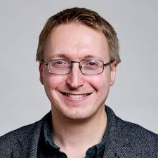 Lorna Binks (@LornaBinks)