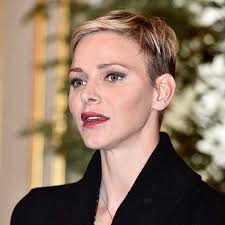 Niviere david / pa es scheint, als enge der felsen von monaco sie ein. Furstin Charlene Von Monaco Hat Jetzt Kurze Haare Intouch