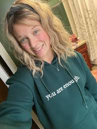 Lucy Bedell's Instagram, Twitter & Facebook