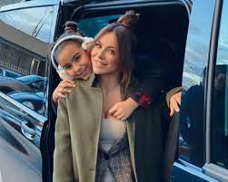 Ани лорак — удержи мое сердце 04:48. Ani Lorak Zaspivala Razom Z Dochkoyu