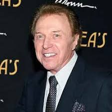 50+ Famous Lawrences