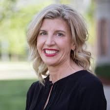 Lisa Millington's Instagram, Twitter & Facebook