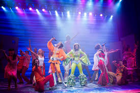 The official site for the worldwide productions of the smash hit musical based on the songs of abba. Mamma Mia Musical Entstehung Und Geschichte Musical World