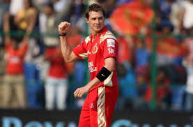 Dale steyn is arguably one of the most feared fast bowlers that world cricket has seen. Dale Steyn Shows Indian Visa Rcb Fans Think He Is Coming Home The News Minute