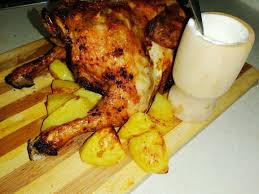 Se presara pe toate partile cu sare (nu prea multa, veti vedea de ce) si piper. Idei Pentru CinÄ Cu Carne De Pui Tot Despre ReÈete Cu Pui