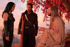 Chris Hemsworth Wishes Marvel Costar Chris Pratt a Happy Birthday