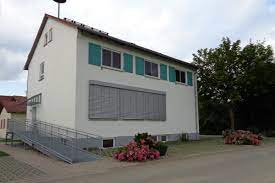 Es bietet platz und übernachtungsmöglichkeiten für 30 personen. Evangelisches Freizeitheim Und Gemeindehaus Hausen Ob Lonetal