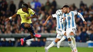 Argentina vs. Ecuador: Sin Messi, ¿Quién Portará la 10? - Imagen principal del artículo