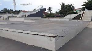 Bangunan juga biasa disebut dengan rumah dan gedung, yaitu segala sarana. Bangunan Baru I Am Palopo City Retak Netizen Tantang Kajari Lakukan Audit Tribun Timur