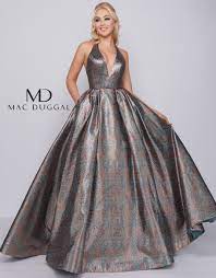 Mac duggal's fabulous gowns would not be out of place on the red carpet. 66731h Mac Duggal Ball Gown Ball Gowns Prom Girl Dresses Beautiful Prom Dresses
