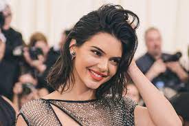 صور قصات شعر تناسب الشعر الخفيف جدا kendall jenner haircut kendall jenner kendall jenner fashion week