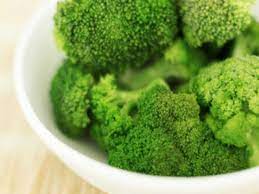 Put broccoli & remaining water in pot, cook for 25 minutes and sprinkle in the adobe seasoning. Broccoli Health Benefits 11 Health Benefits Of Broccoli What Are The Benefits Of Eating Broccoli
