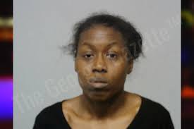 The following arrest has been updated with the narrative report:  https://thegeorgiagazette.com/bibb/sha-quana-burgess/