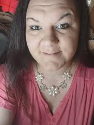 Custom headpieces for confident women