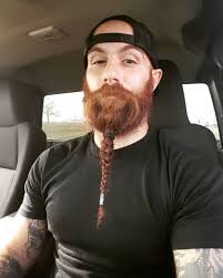 They will meet in a frizzy bun, and will look exceptional if you add a pinch of color. 54 Best Viking Beard Styles For Bearded Men Fashion Hombre