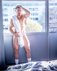 Hot Dudes Good Mood 🇺🇦 on X: Patrick Fabian by Ashraf B. 📸  t.coU5j0CqOi9u  X