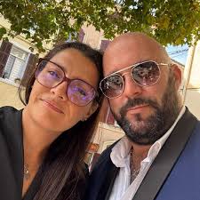 La neige a recouvert la station et le village d'Orcières Merlette dans la  nuit ❄️ l'hiver approche ! ⛷️ 🏔️ 20 cm de neige au sommet 🌨️ 10cm de  neige sur la