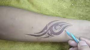 Dan untuk posting ini, di sini kami akan memberikan contoh gambar yang mungkin bisa menjadi ide dalam mengaplikasikan tato suku kesukuan sehingga sobat akan memiliki lebih banyak pilihan sebelum benar. Cool Tribal Tattoo Design For Men Youtube