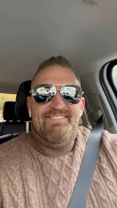 Real estate peeps👋 I need your help. , What is the best thing a mentor did  for your business. Or…what is one thing you wish they had done???, Please  comment below 👇 with your thoughts., ...