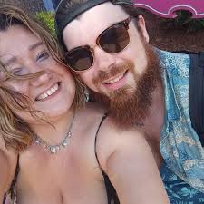 Where do Isabelle, Tom Nook, and Timmy & Tommy live in Animal Crossing?