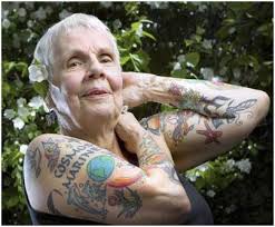 Actualidad e información del día. Ancianos Con Tatuajes Como Lucen Al Envejecer 10 Imagenes Lo Revelan Guioteca