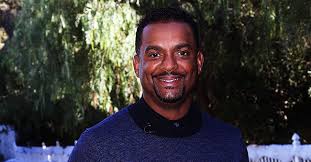 With children.he is currently the host of old scratch radio. David Faustino S Long Haired Daughter Throws Snowballs At Mommy And Daddy In New Cute Photo