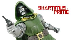 Check out more dr doom figure items in toys & hobbies, jewelry & accessories, men's clothing, novelty & special use! Marvel Legends Dr Doom 2019 Super Skrull Baf Fantastic Four Wave Action Figure Review Youtube