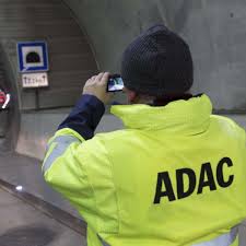 Bis ins jahr 2008 und weiter kurz auch nur klagenfurt geschrieben, slowenisch celovec ob vrbskem jezeru) ist eine großstadt im süden österreichs sowie die landeshauptstadt des österreichischen bundeslandes kärnten. Adac Tunnel Test 2015 So Sicher Sind Die Tunnel In Europa Auto