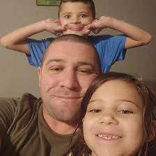 I'm looking for suggestions for a reliable, reasonably priced contractor or  small company to build a wood fence