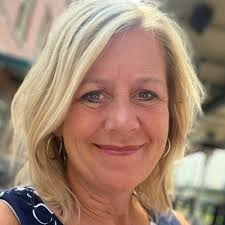 Fran Benne (@ftenBensel)